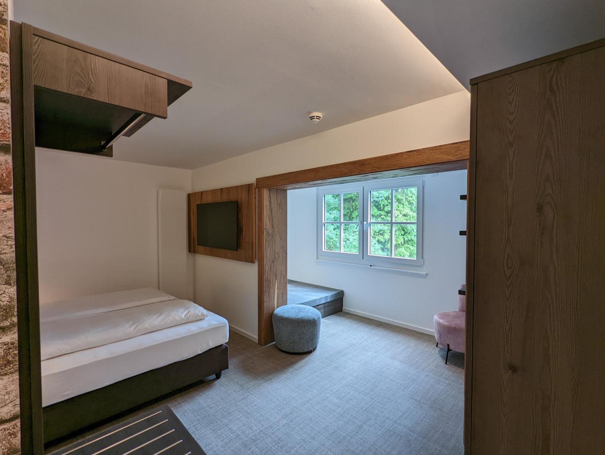 Hotel Und Weingut Karlsmuehle Mertesdorf ภายนอก รูปภาพ